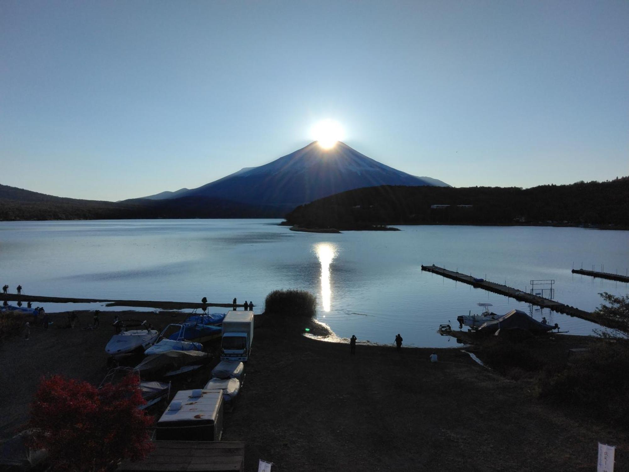 Tabist Lakeside In Fujinami Yamanakako Exterior photo